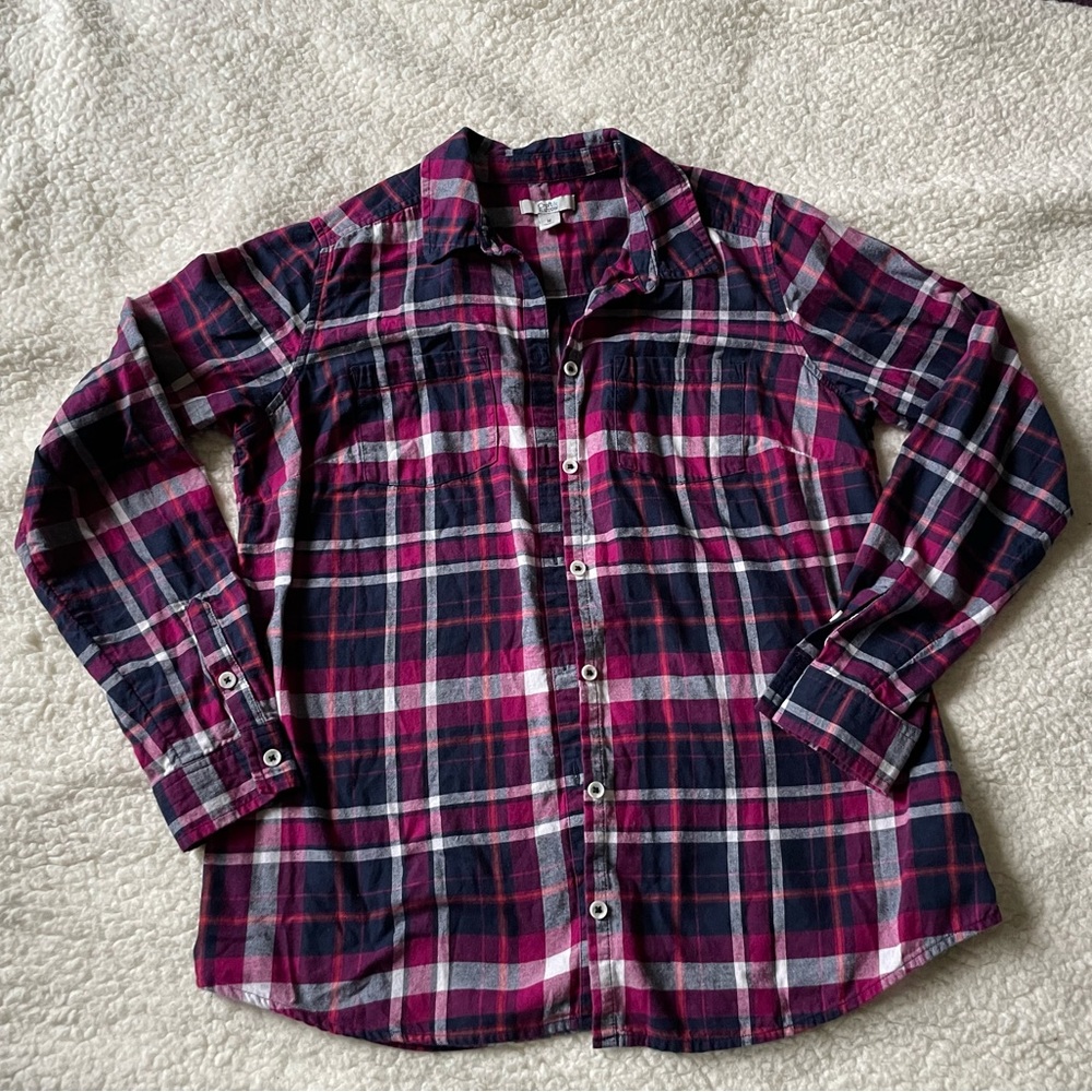 Women’s Croft & Barrow button down shirt